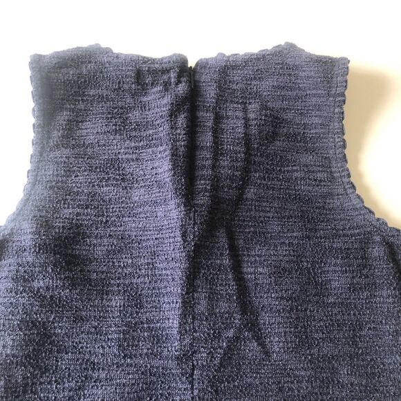 J Crew Women's Textured tank top with scallop trim Size XS - Picture 9 of 12